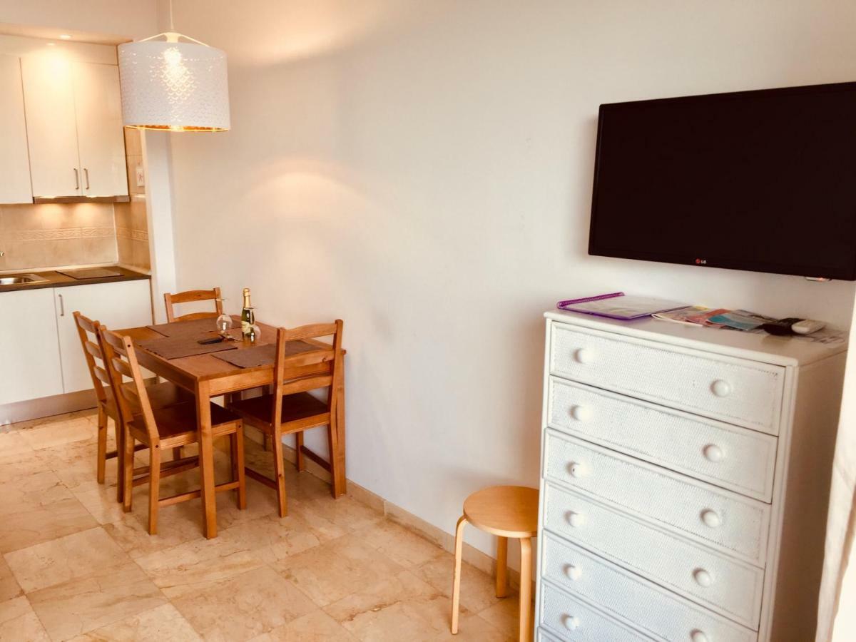טורמולינוס Fabulous Sea View Studio מראה חיצוני תמונה